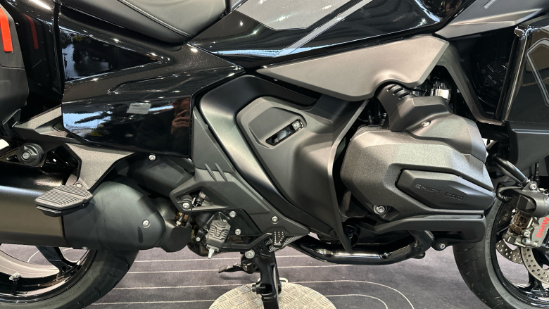 BMW R1300 RT LE (25MY)